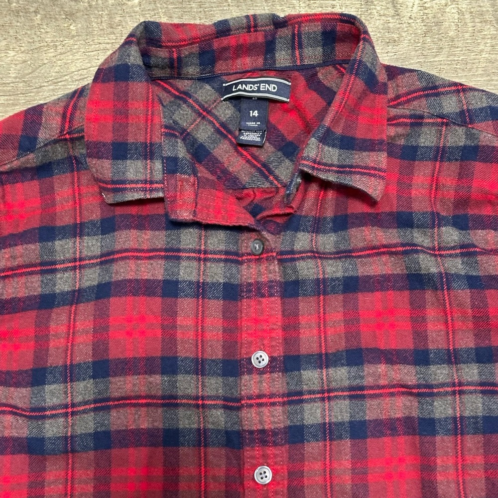 Women’s Lands End 14 Large Flannel Shirt Plaid Blue Red Long Sleeve Button - Picture 5 of 8